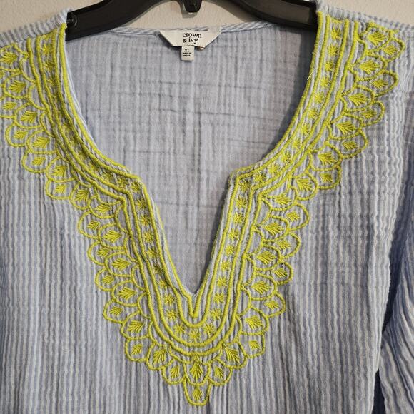 Crown & Ivy Blue White Striped Lime Embroidered Blouse Bell Sleeves Size XL - Picture 2 of 8